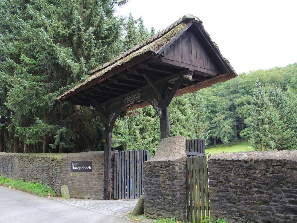 Hotel & Restaurant Gut Hungenbach Kürten Dış mekan fotoğraf